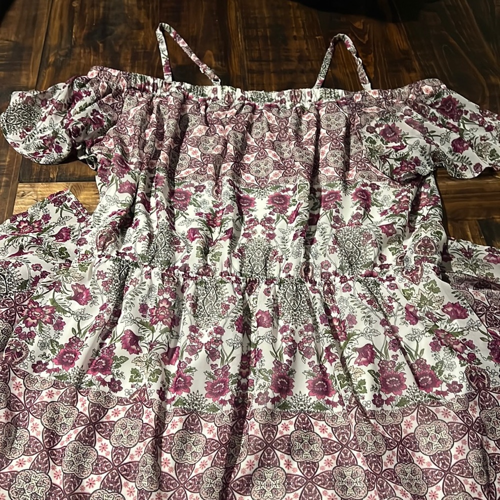 XL Charming Charlie boho floral maxi dress EUC